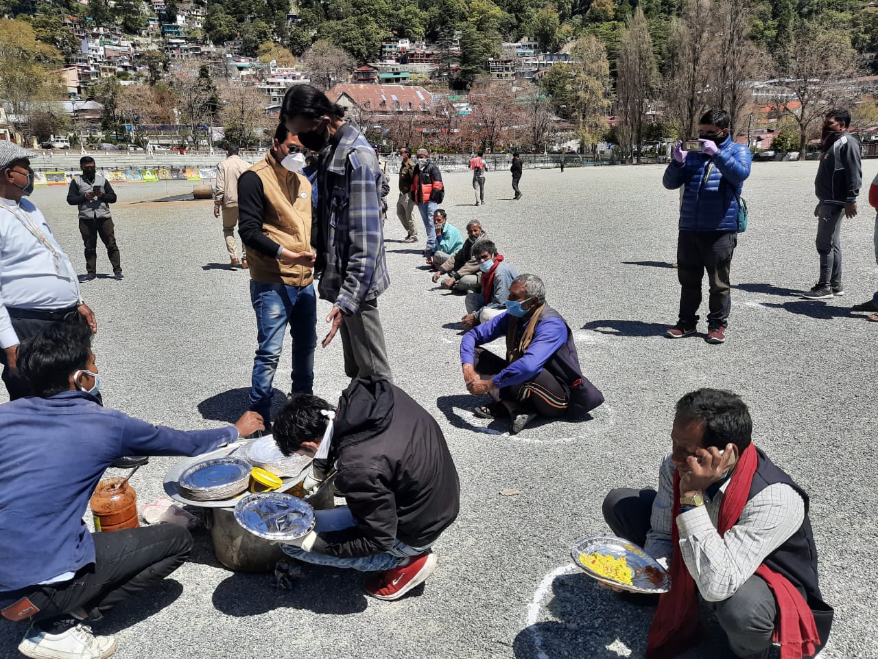 प्रोटेम स्पीकर बंशीधर भगत की अध्यक्षता में ऋतु खंडूड़ी भूषण सर्वसम्मति से विधानसभा की अध्यक्ष चुनी गईं