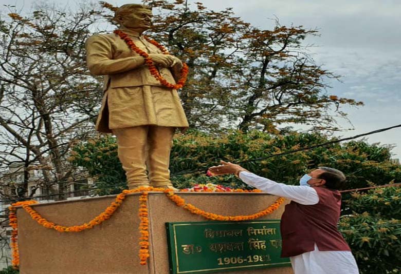 LIVE VIDEO: हिमाचल दिवस पर डा. बिन्दल ने डा. परमार की प्रतिमा पर किया माल्यार्पण