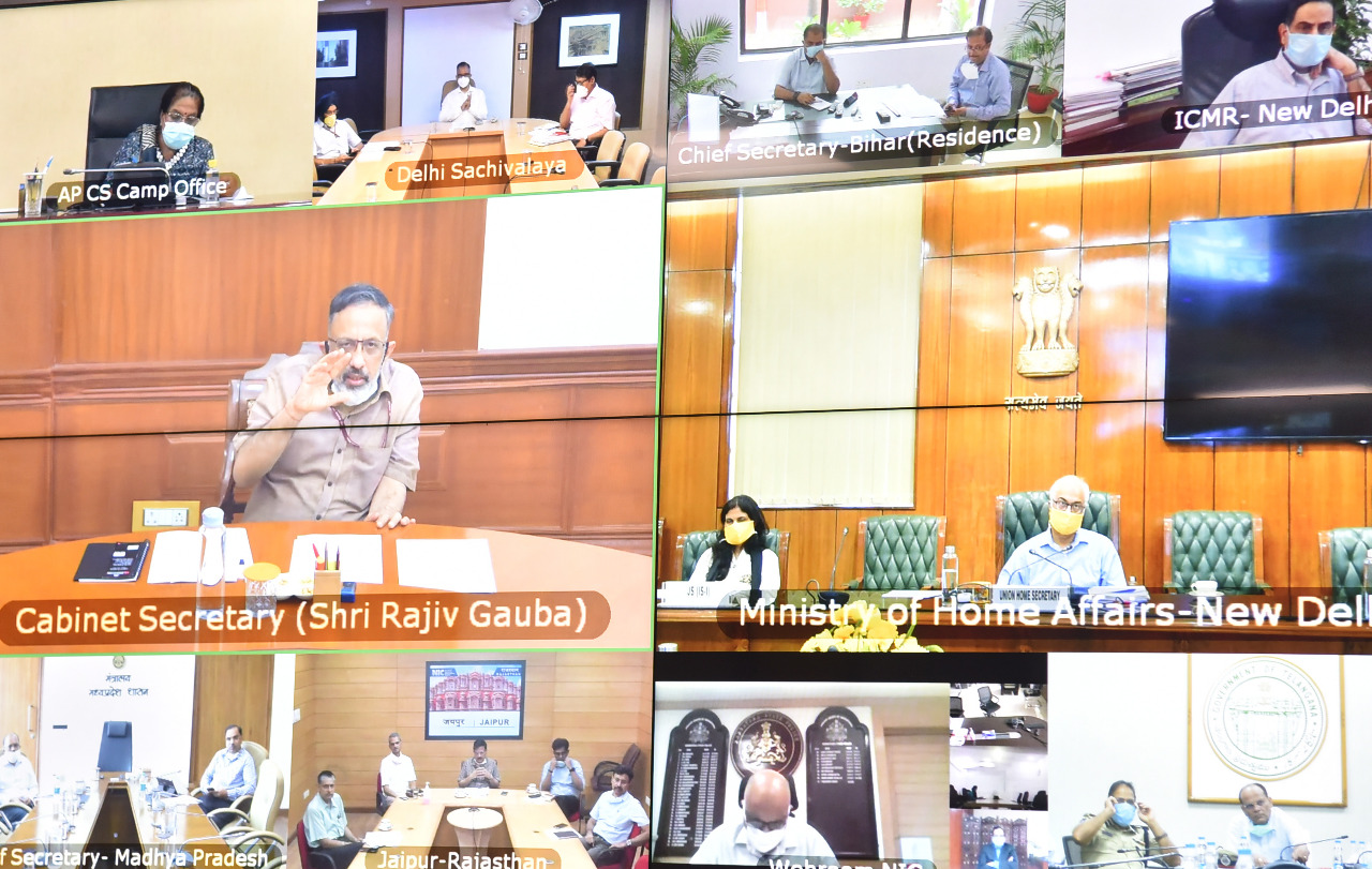 Cabinet Secretary Shri Rajiv Gauba IAS held a video conference with all the chief secretaries of the state