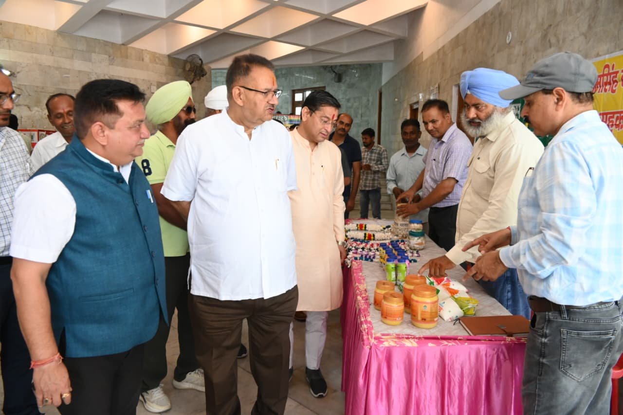 कृषि मंत्री गणेश जोशी ने किसानों से वैज्ञानिक एवं प्राकृतिक खेती अपनाने का किया आह्वान