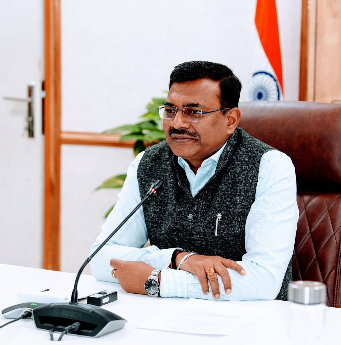 भूमि संसाधनों के बेहतर प्रबंधन, डिजिटलीकरण एवं निवेश अनुकूल व्यवस्था पर सचिव समिति में मंथन