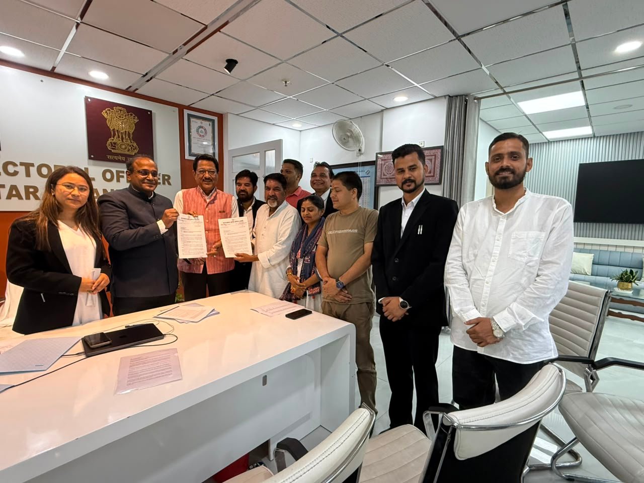 कांग्रेस प्रतिनिधिमंडल ने एसआईआर को लेकर सीईओ से की भेंट