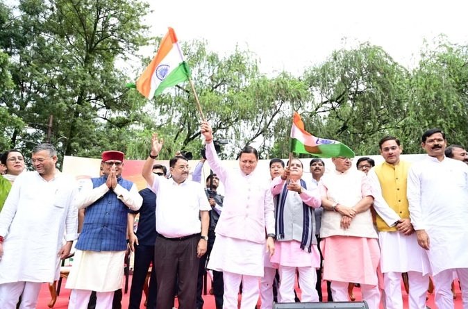 मुख्यमंत्री ने प्रदेशवासियों से स्वतंत्रता दिवस पर अपने घरों में तिरंगा फहराने का किया आवाह्न