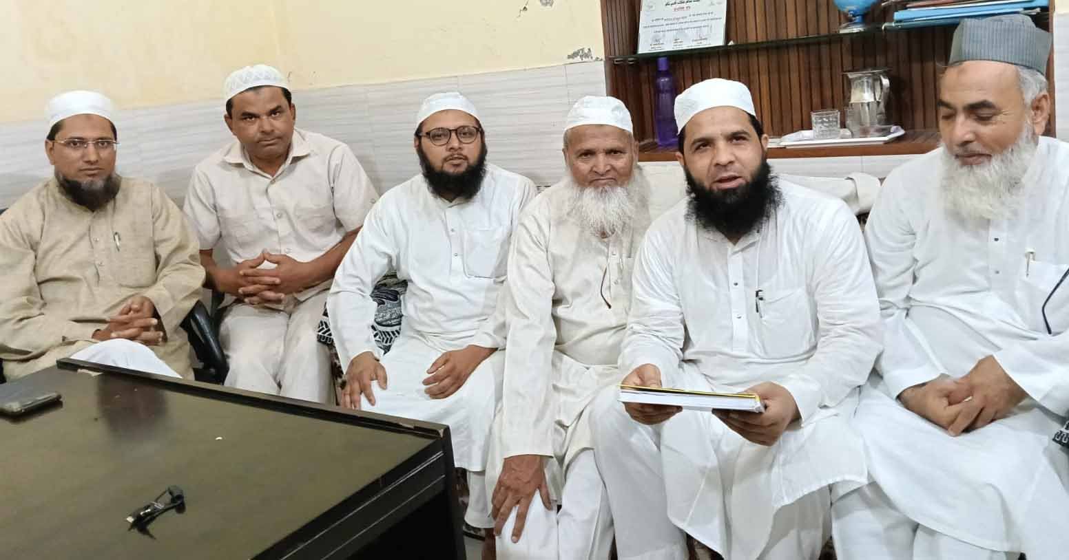 नशा, दहेज और सामाजिक कुरीतियों के खिलाफ भी चलाया जा रहा अभियान
