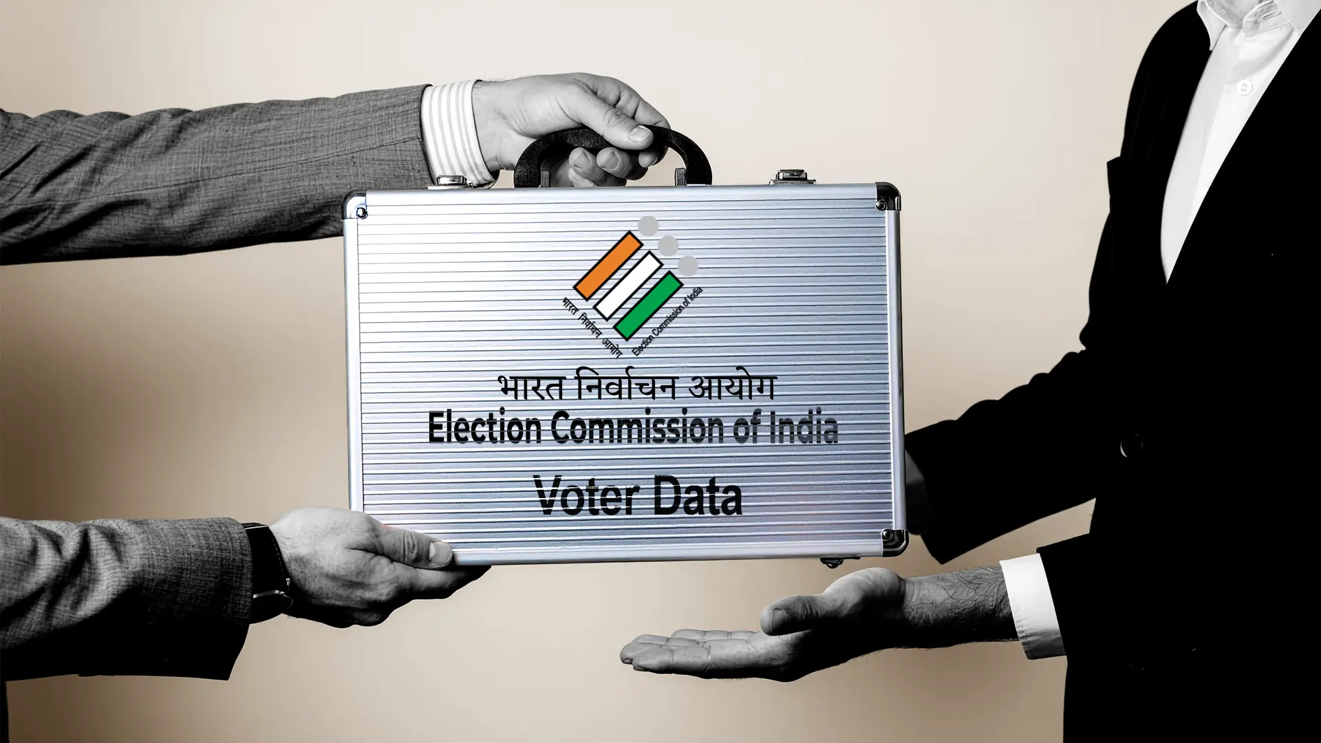 सुप्रीम कोर्ट सख्त, चुनाव आयोग को जारी किया नोटिस
