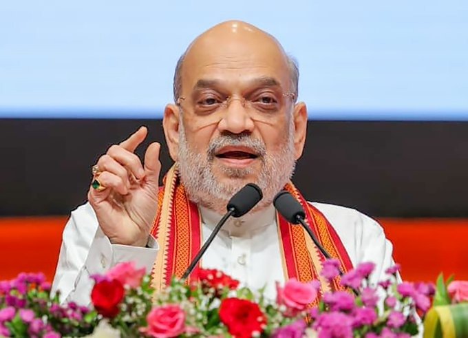 यूपी में बीजेपी सरकार अंगद का पैर है :अमित शाह